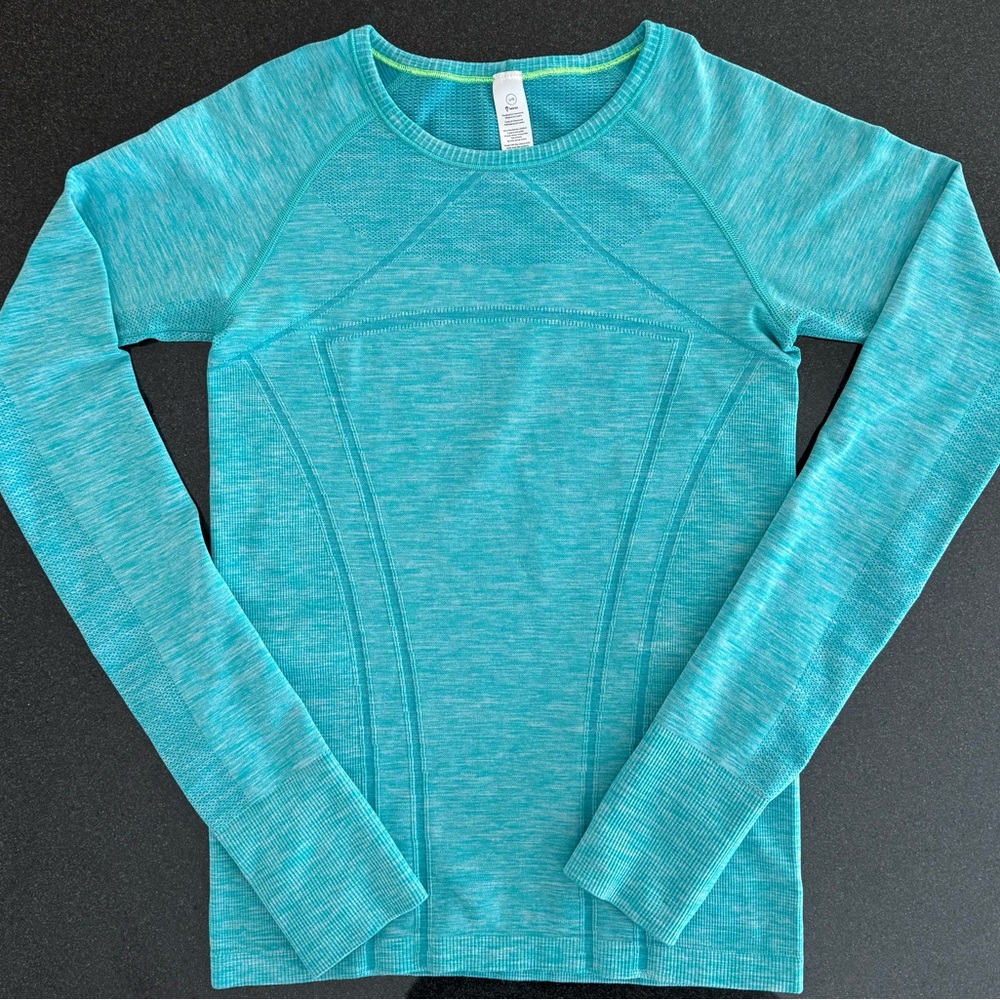 Ivivva by Lululemon Turquoise Long Sleeve Top